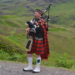 Edward Smith - The Lone Piper