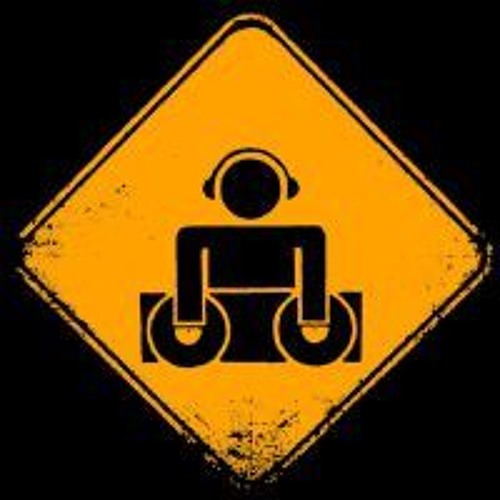 Steve Judge ft. Cirez D - Moving India  (DJ Cres Alvaro Bootleg Remix)
