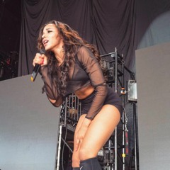 Tinashe "I'm Coming 4 U"