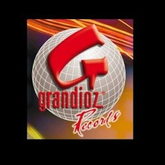 DJ fout le son à fond ( Remix)feat Fatima Cia , Officier Beng , Shelina et DJ RAMS