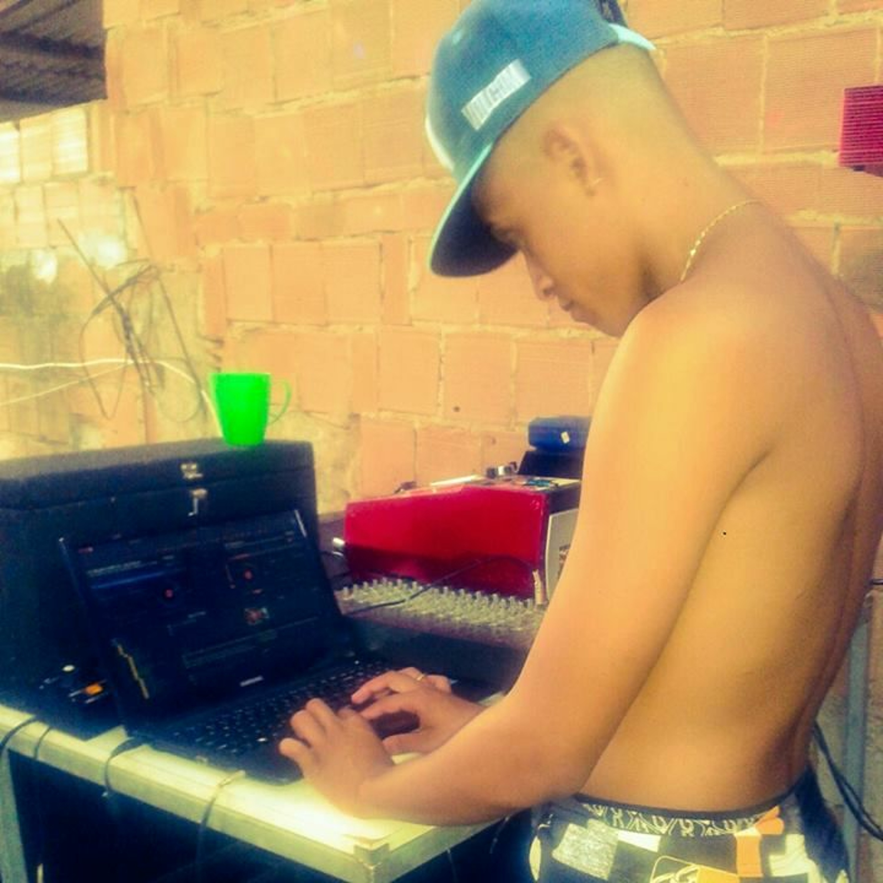 DJ GUSTAVO VIX OFC