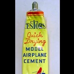 WHO PUT THE GARLIC IN THE GLUE? (instrumental track)