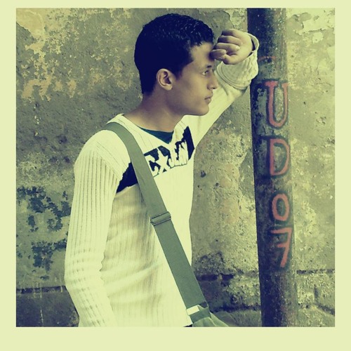 2012 اغنية حمادة هلال - مالك يادنيا -كلمات مصطفى كامل By MosTafa.KaMel