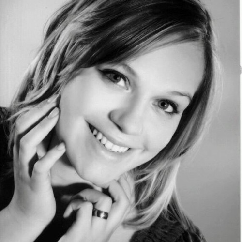 Listen To Playlists Featuring Ein St ck Von Deinem Weg Mit Uns Saskia Kr gelstein Julia 