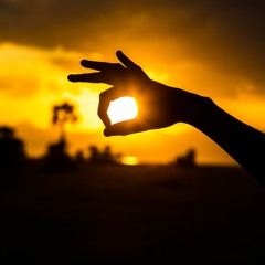 Mic Lon - Never Come Down