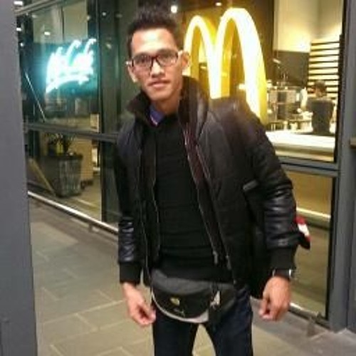 Farahdhiya Bertakhta Di Hati