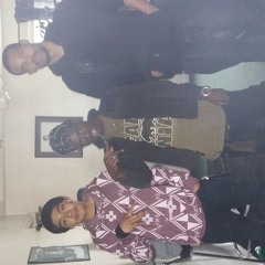 The warm up 2sloh Deuce Munchie