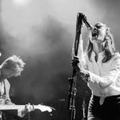 Rich Girls- Sink Like Stones (Ladycables Underwater Remix)