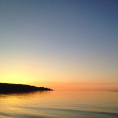 Dreaming With A Broken Heart Cover