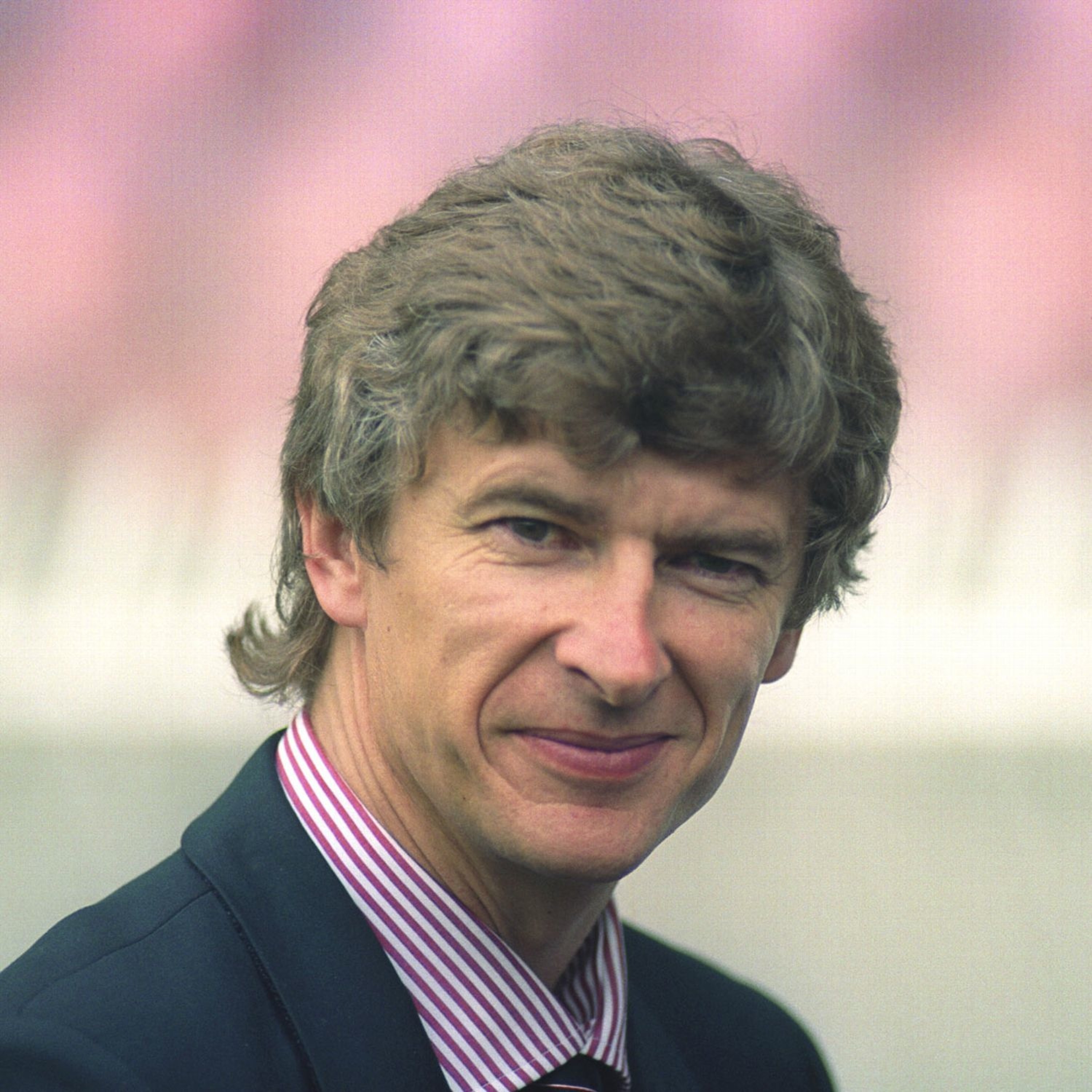Arsene's Opulent Fiefdom Ep2 290116 thumbnail