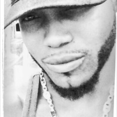 DJ Triumph - Hot And Dangerous (feat. Jahmonnee)