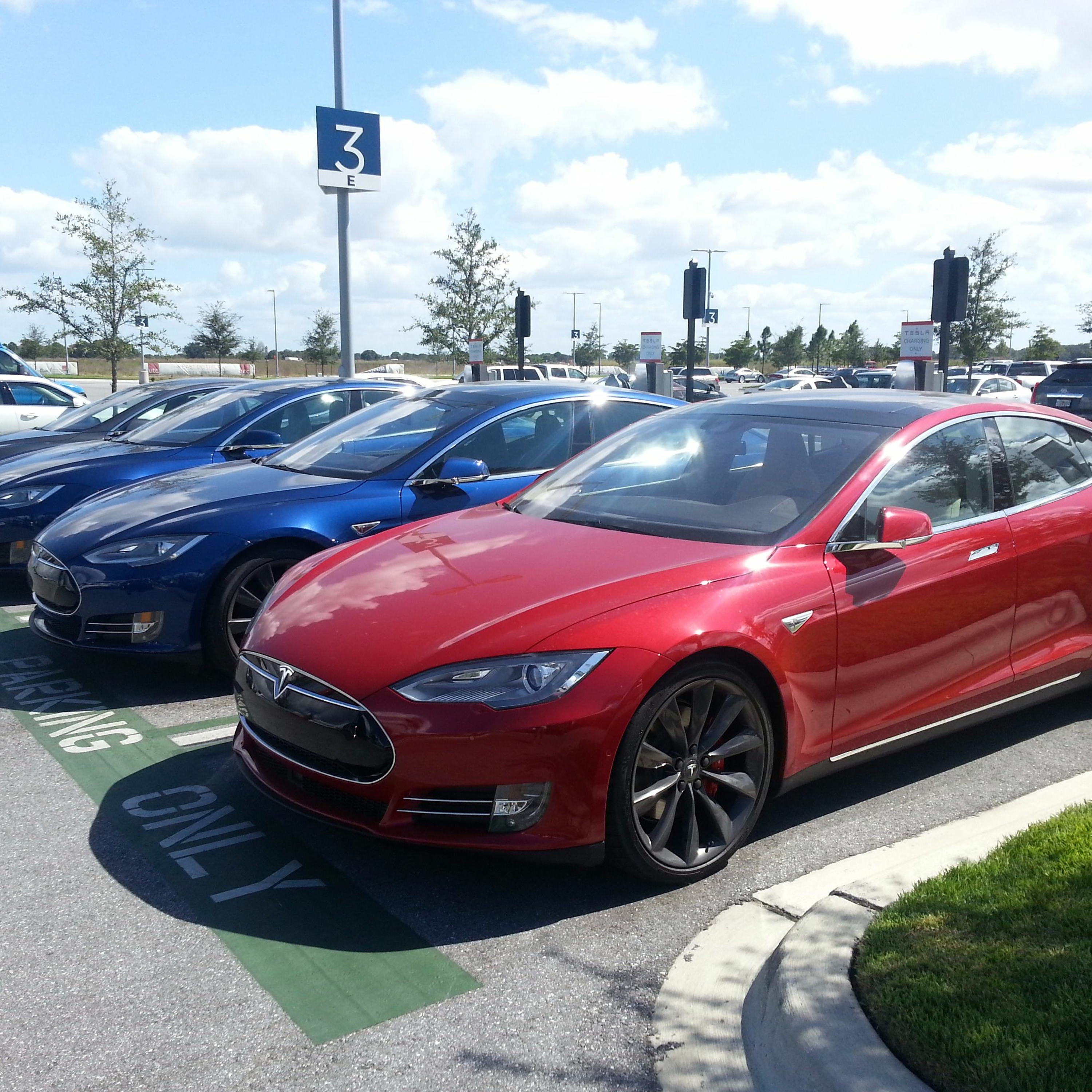 CleanTech Talk — EVs, Solar, Batteries, AI, Tesla
