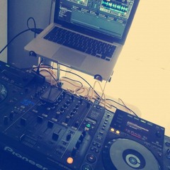 Dj Anggelo Maza - Live Set Mix In Sabado Rebelde Summer 2016