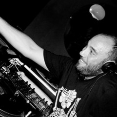 Jesse Rose - Chocolate (Christian Neilsen Remix) Feat Troze - Ripped from B.Traits BBC