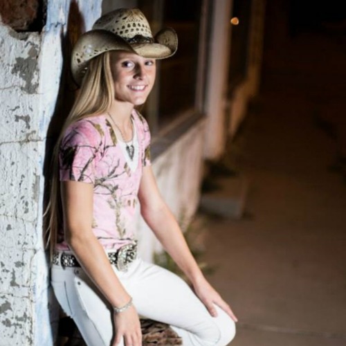 McKenzie Steiner - Danglin'