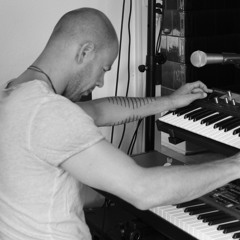 Rise of the Free Spirit (Live with Somos Organicos)