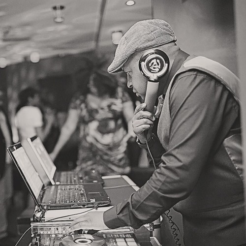 Stream Mujay - Soul Academy - Soul by Musiq Avenue | Listen online for ...