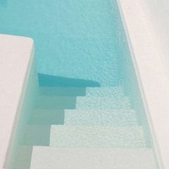 APO // HM SURF // CLBRKS - Aloe Vera