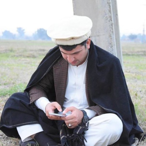 Rana Ma Ghawara Da Sro Zaro Pezwan