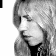 Silvia Opere > We Continue On Fire > Ushuaïa Ibiza Radio > February 5 > 2016