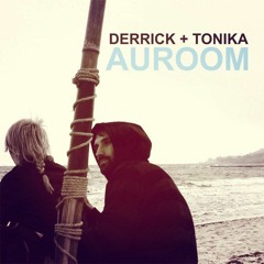 Derrick + Tonika - Auroom