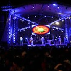 Grupo Legitimo Cuatro Meses - Mi Primer Amor Desde El Chamizal