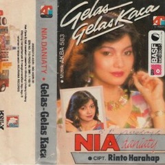 Gelas-gelas Kaca - Nia Daniaty.mp3
