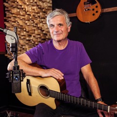 Acoustic Guitar - Mic Shootout with Laurence Juber