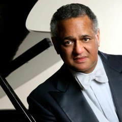 Pianist Andre Watts remembers the weekend of the JFK assassination.