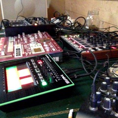 G.I.T.S.- LiveSet KorgEsx-Tb3-AkaiWolf