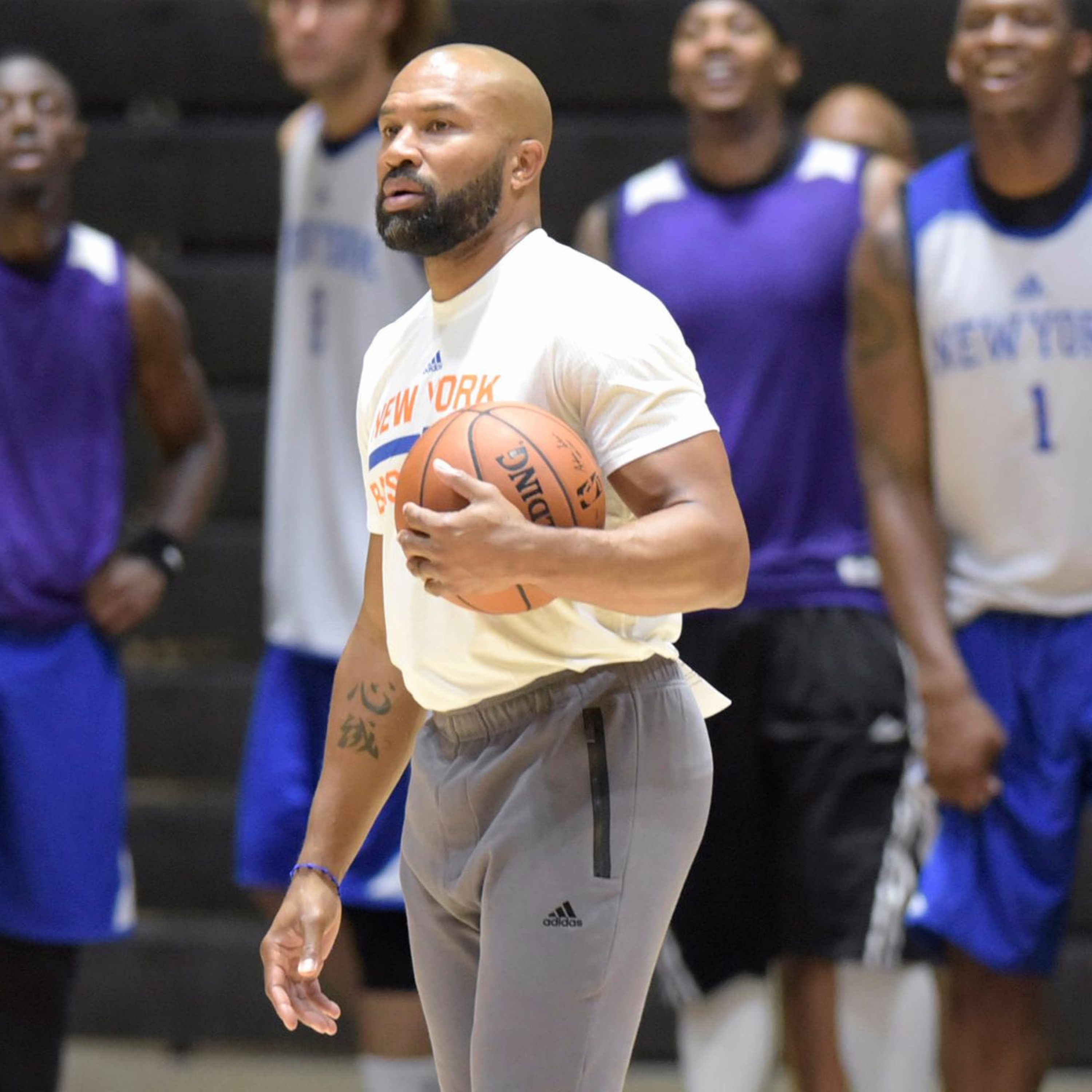 Ep68 - A demissão de Derek Fisher do Knicks e os destaques da metade da temporada da NBA episode artwork