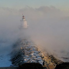 Ocean Wave Sounds with the sound of a Fog Horn