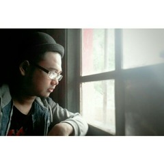 Perihnya luka ini semakin dalam kurasakan.. hanya mengekspresikan apa yang ada dihati lewat lagu ini. Semoga terwakilkan.. ?