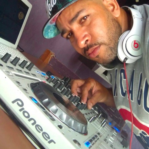 09 - MC DEDE - BUM BUM NA ÁGUA