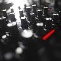 DJ DT FT SANNA HARTFIELD - MAKE ME YOURS (BASSLINE)