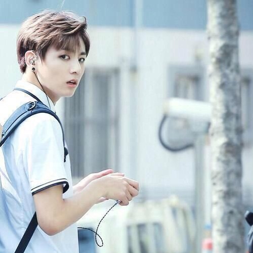 防弾少年団(BTS) - BTS cloud berry クラウドベリー ジョングク jungkook Amazon.co.jp: BTS (防弾少年団) コア ファッションドール