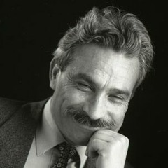 Ismet Özel - Kısa Pantolon Paslı Çakı Dizde Kapuk Bağlamış Yara