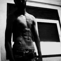 Thug father - T.H.U.G Explicit - Album LVMUERTE