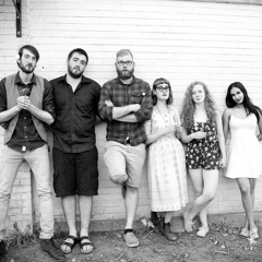 Fly On The Windshield - Olivia and the Creepy Crawlies