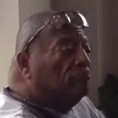 LOOK AT THE TOP OF HIS HEAD -  Harmonizator