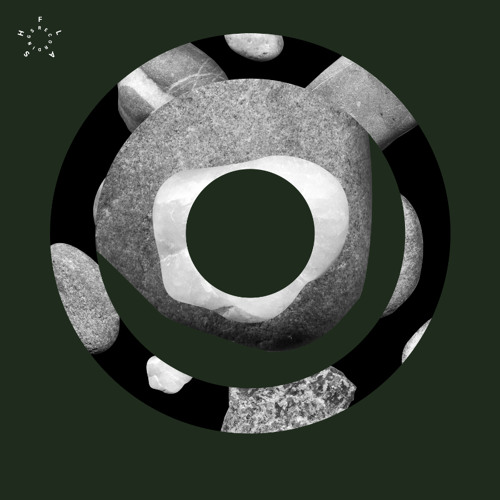 Vinz Exe - Analog Behaviour