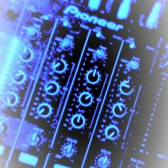 Ronny_K._Session_Set_7_strange