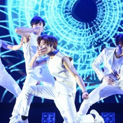 Taeyong  & Mark (NCT U) rap - SMROOKIES show in bkk