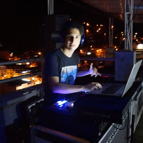 92. Sirena (Intro) [Dj Adrian2k16 ] - Kev & Jeff Ft. Yb