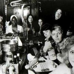 Rock : nom féminin - ISIS