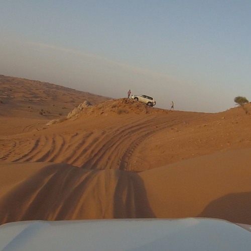 Dubai Safari Off Roading & VW Vanagons