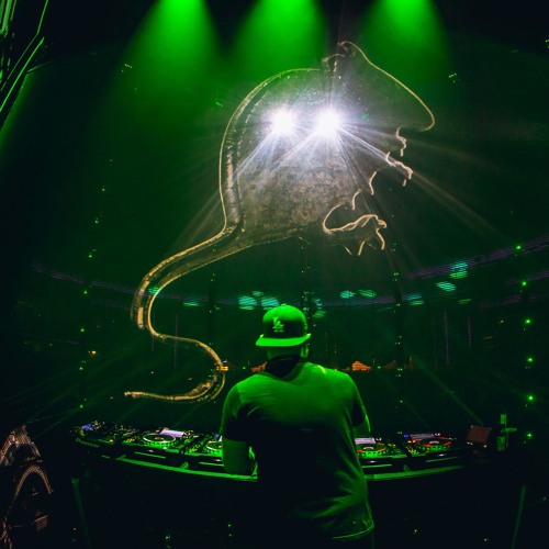 Calvin Harris - Outside Ft. Ellie Goulding Vs SASH! Vs Olly James - Ecuador (Albert Mashup)