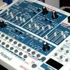 roland SH32 synth-noise workingprocess