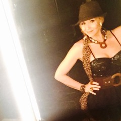 For Love (Sarah Daye, Nasty Man Neal Conway Original Workout) feat. Richie Hennessey