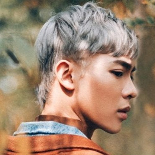 Tôi Là Ai Trong Em - Erik (St.319)